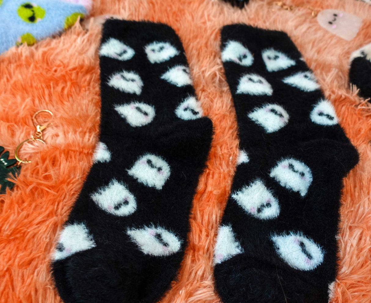 Ghostie Fuzzy Socks