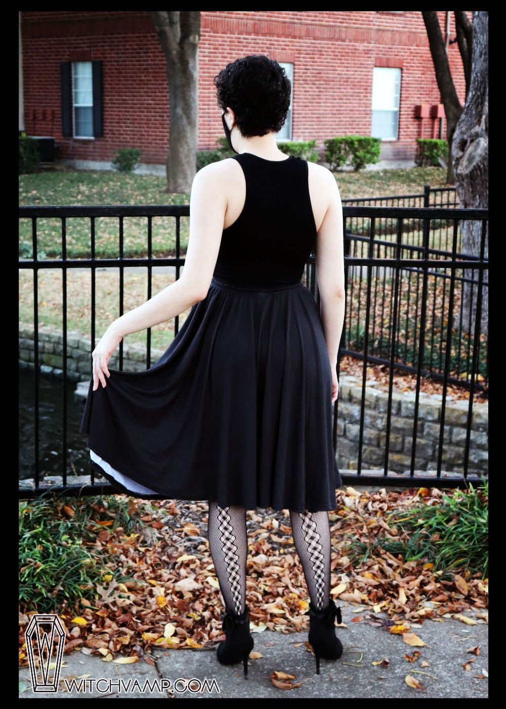 Black Midi Skirt With Pockets