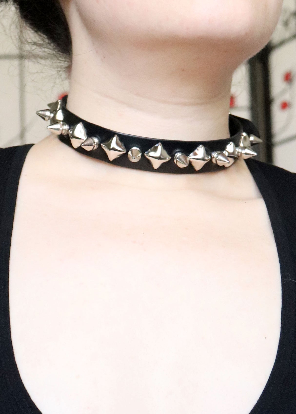 [Kookie Intl] Black Leather Collar with Chrome Spikes and Pyramid Studs