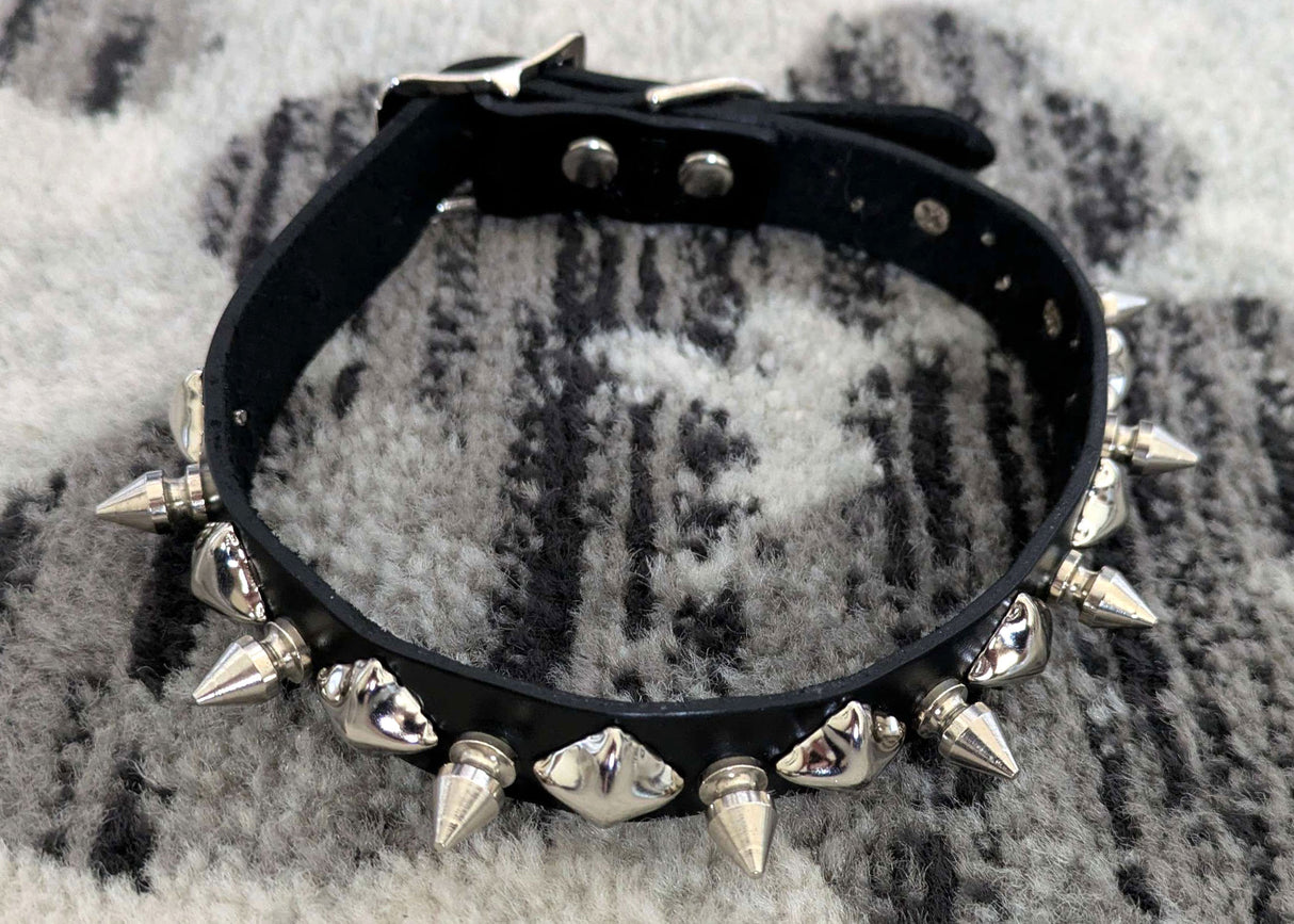 [Kookie Intl] Black Leather Collar with Chrome Spikes and Pyramid Studs