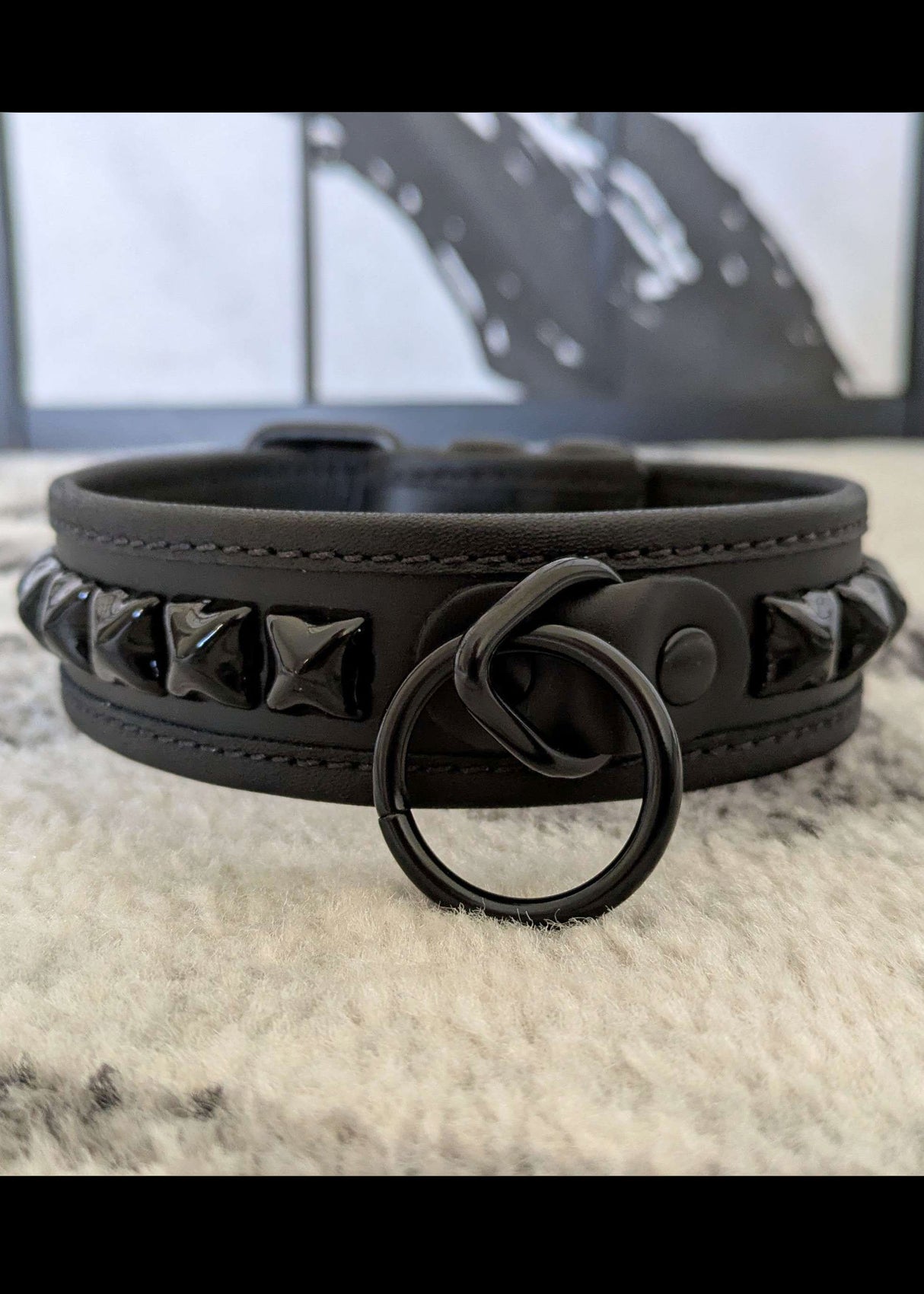 [Kookie Intl] Thick Black Leather Collar with Black Pyramid Studs and Ring