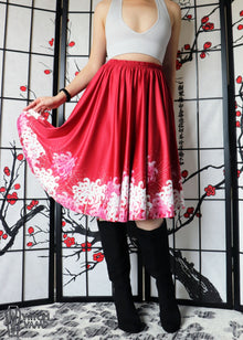  White Spider Lily Midi Skirt With Pockets
